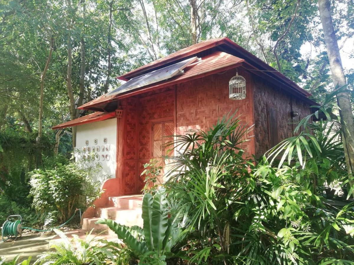Проживание в семье Banpainamhomestay